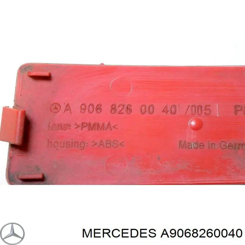 Купити A9068260040 Mercedes Лівий катафот бампера