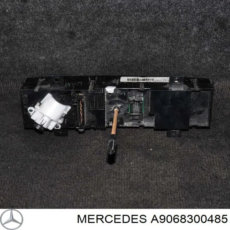 A9068300485 Mercedes Механізм управління кондиціонером