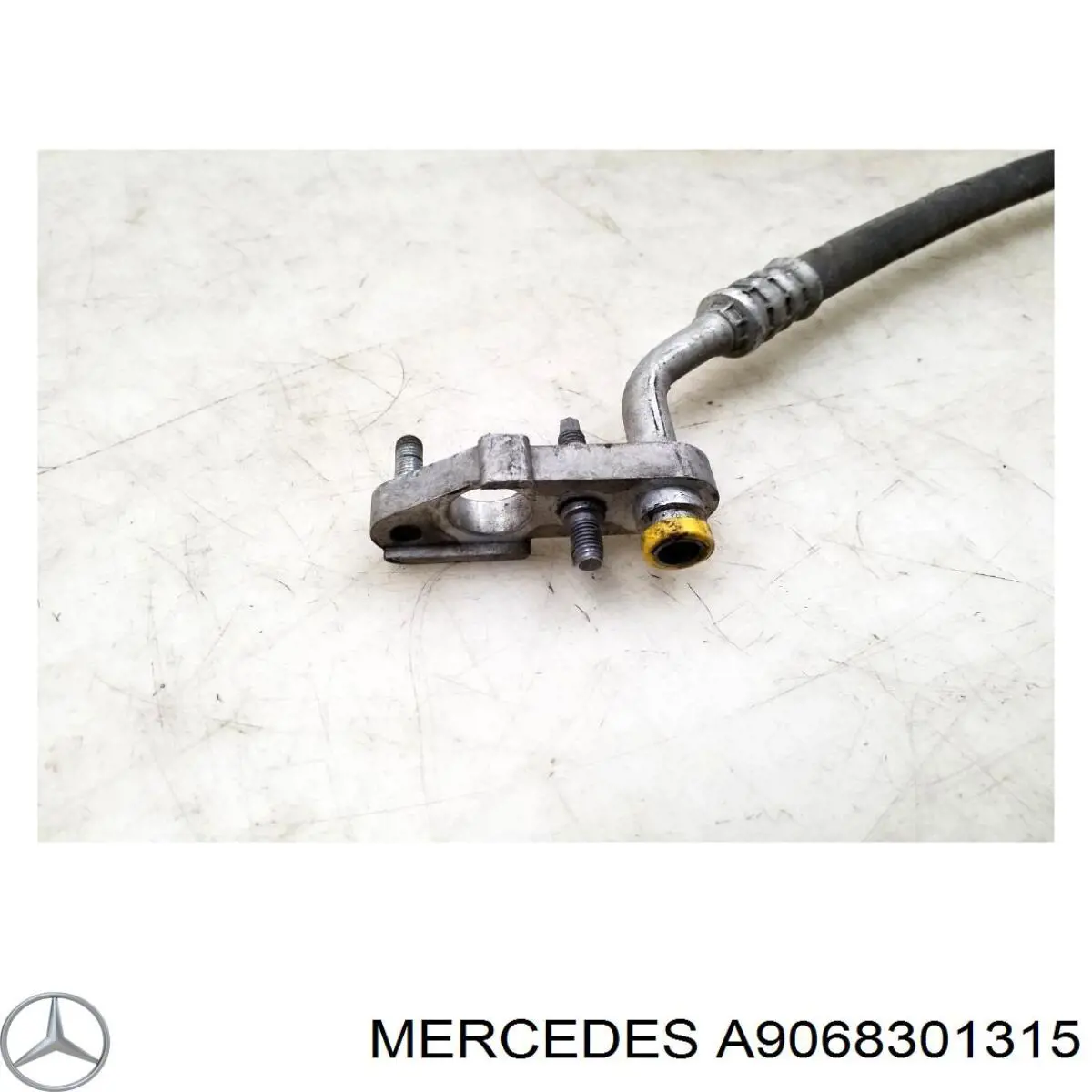 Купити A9068301315 Mercedes 