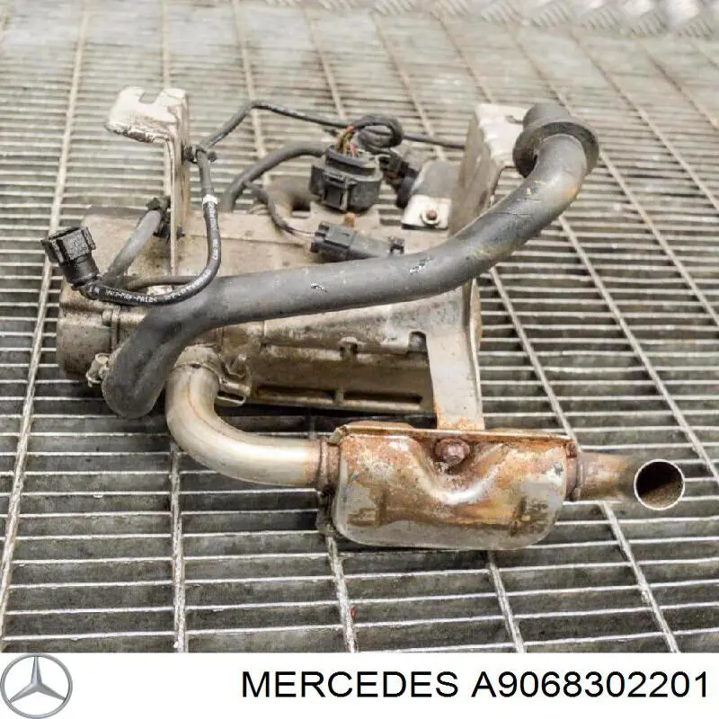 A9068302201 Mercedes 