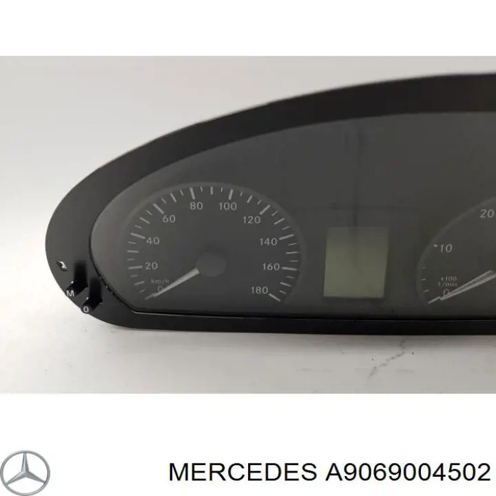  9069004502 Mercedes