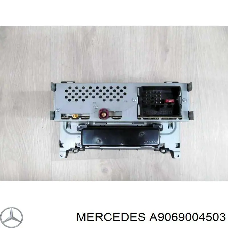 Магнітола (радіо AM/FM) Mercedes A9069005103 ціна, від 63.35 USD
