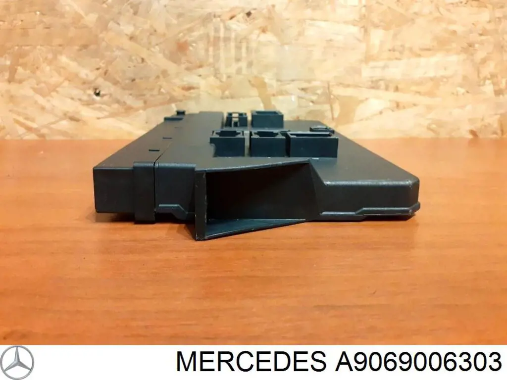 Купити A9069006303 Mercedes Блок керування сигналами SAM