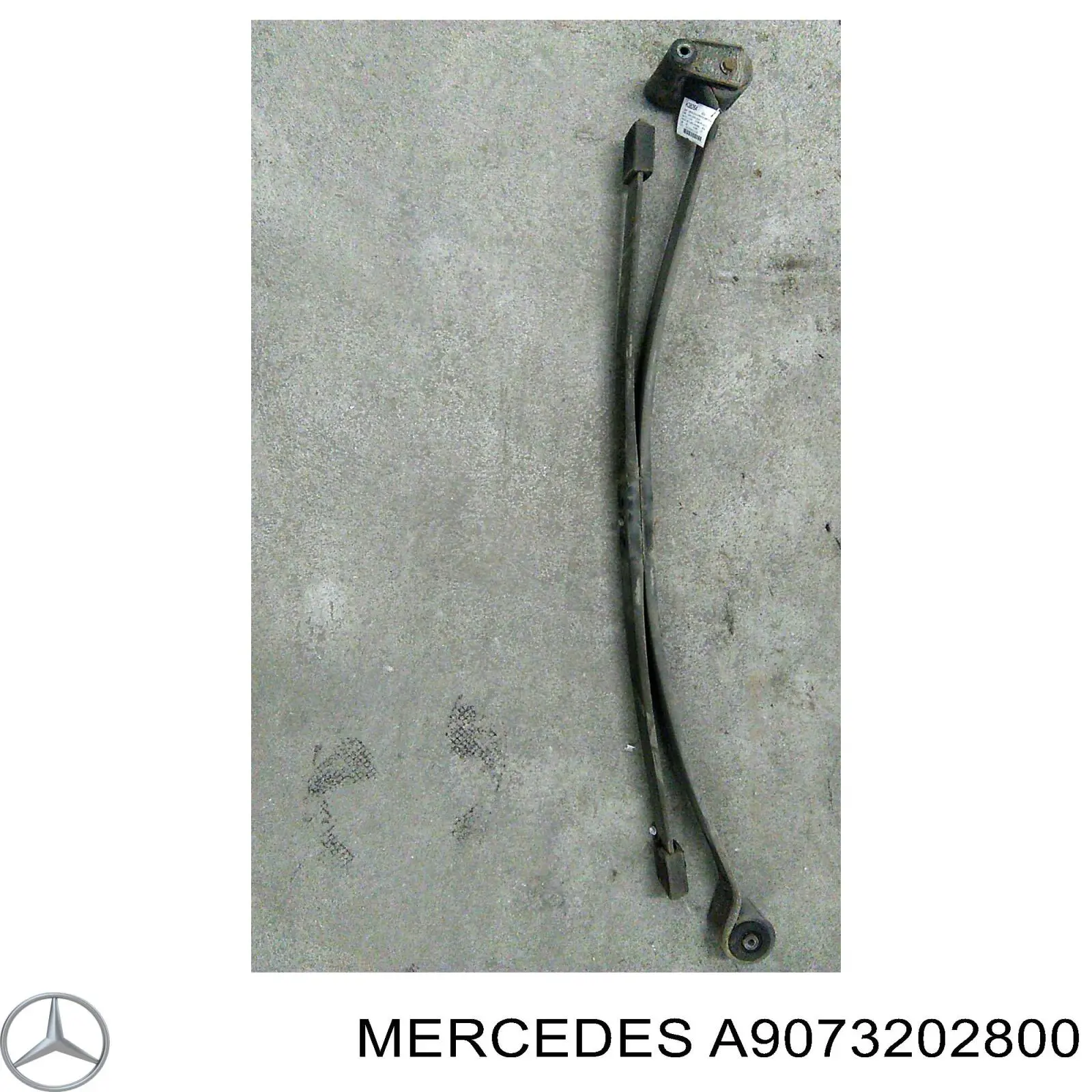 Амортизатор задній A9073202800 Mercedes