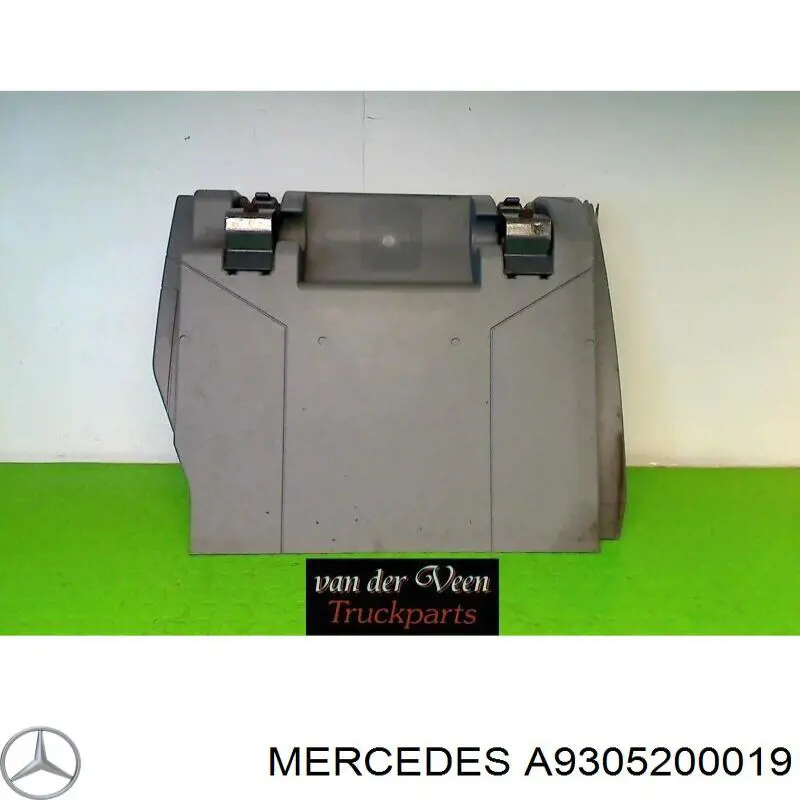 A9305200019 Mercedes Бічна частина задня ліва