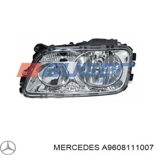Накладка дзеркала заднього виду, ліва A9608111007 Mercedes