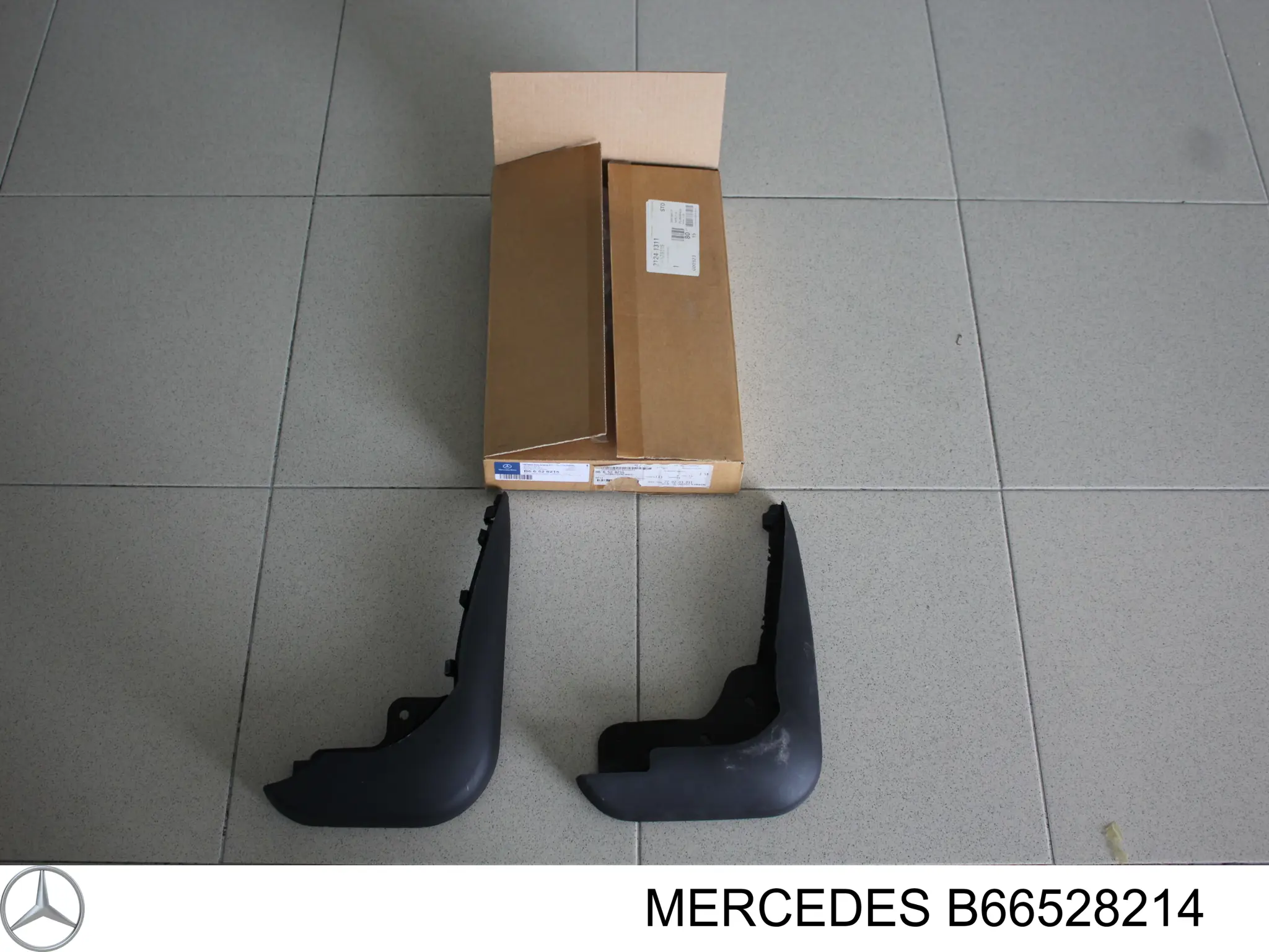 Купити Бризговики передні Mercedes E  S211