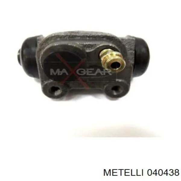 Циліндр гальмівний колісний/робітник, задній 040438 Metelli