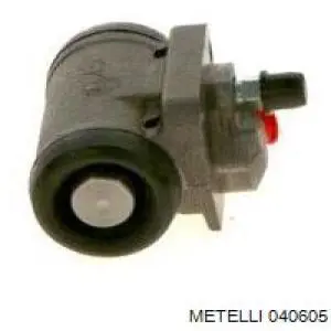 Циліндр гальмівний колісний/робітник, задній 040605 Metelli