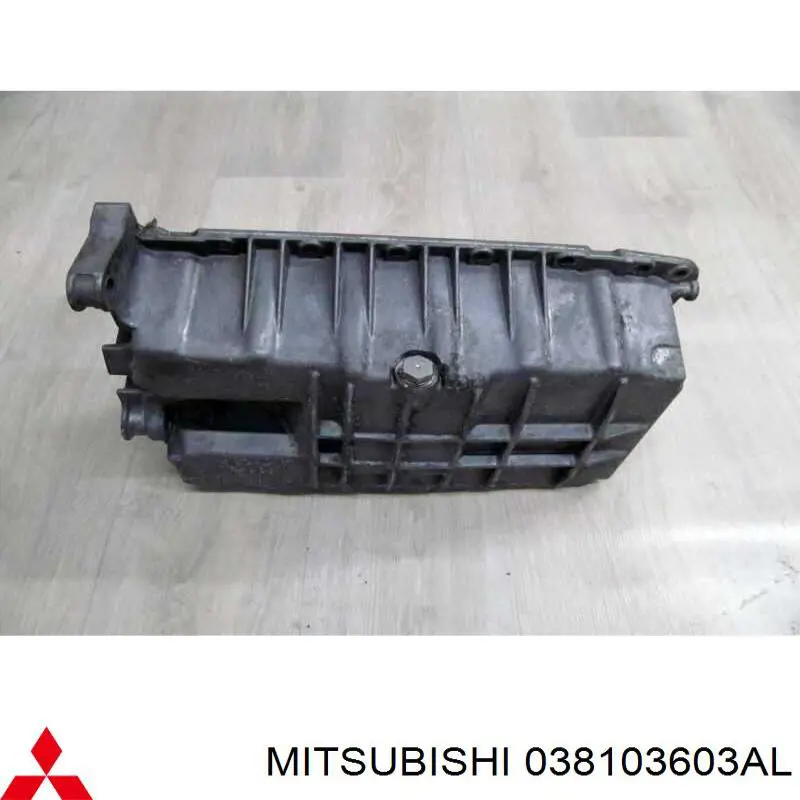 Піддон масляний картера двигуна Mitsubishi Outlander 40 (CWW) (Міцубісі Аутлендер)