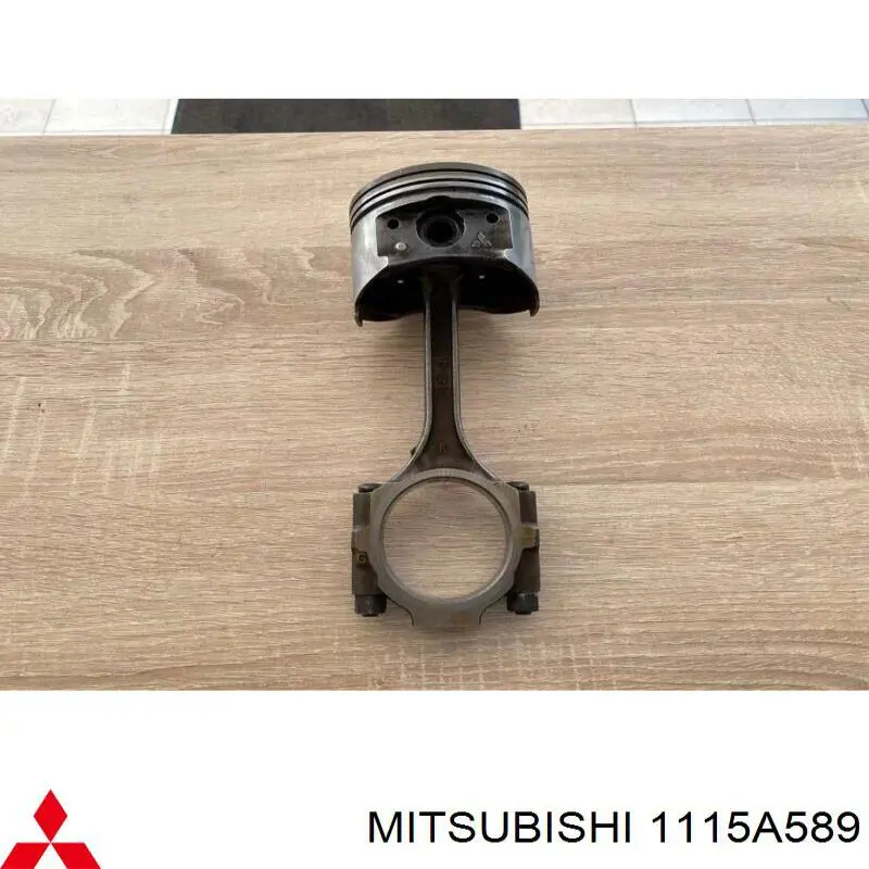 Шатун поршня двигуна 1115A589 Mitsubishi