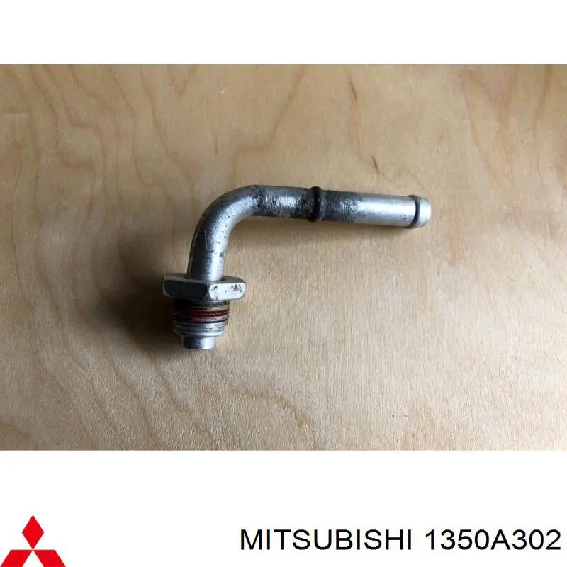 1350A302 Mitsubishi Радіатор охолодження двигуна