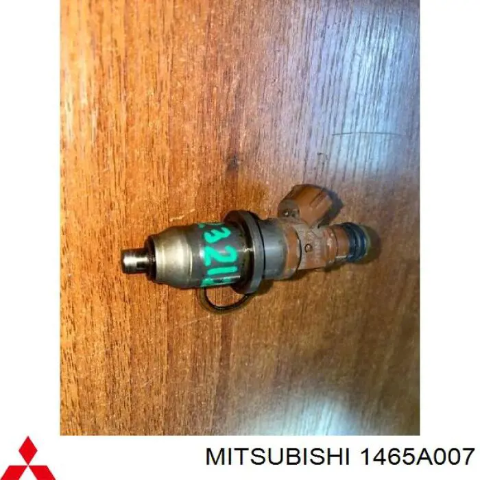 Форсунка вприску палива MR560553 Mitsubishi