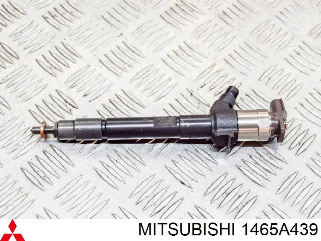Купити Паливні форсунки Mitsubishi L 200 V KJ, KK, KL