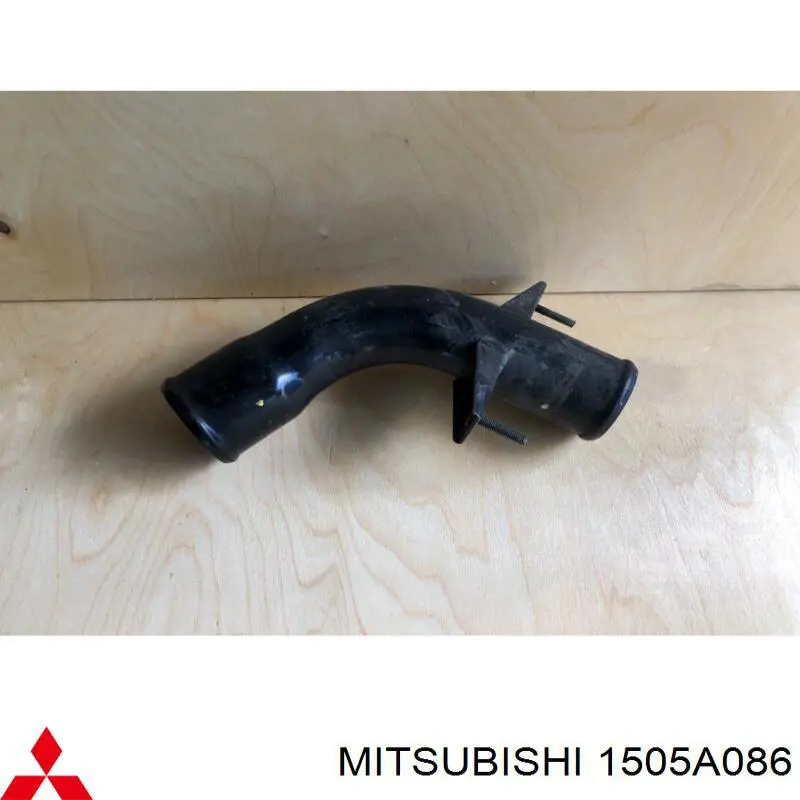 Трубка, що нагнітається Mitsubishi 1505A086 ціна, від 15.20 USD