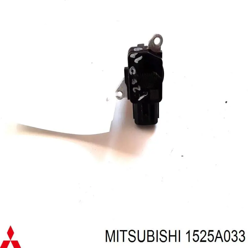 1525A033 Mitsubishi датчик потоку (витрати повітря, витратомір MAF - (Mass Airflow))