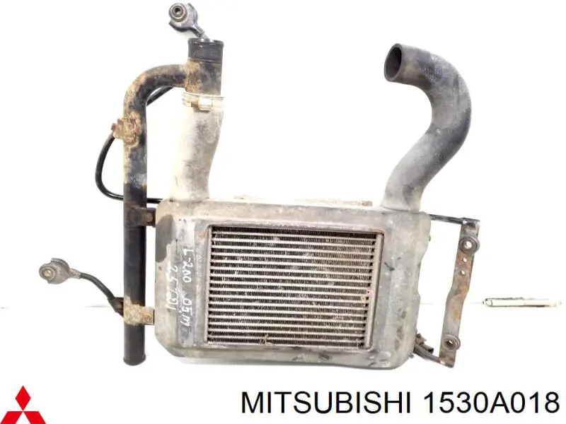 Купити 1530A017 Mitsubishi Радіатор интеркуллера