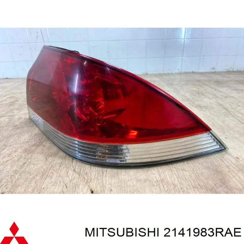 Купити Задня права фара Mitsubishi Lancer IX CSA