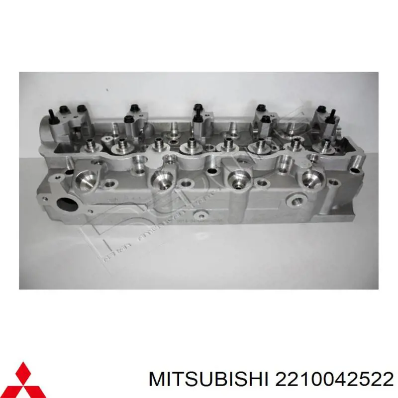MD107055 Mitsubishi головка блока циліндрів (гбц)