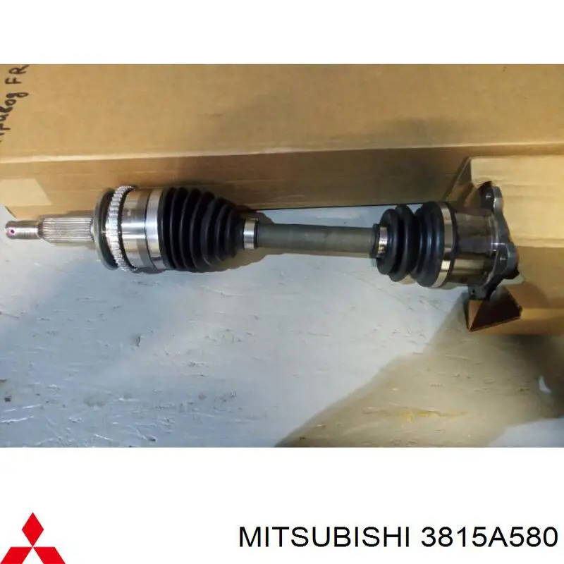 Піввісь передня, права Mitsubishi 3815A580 ціна, від 141.72 USD