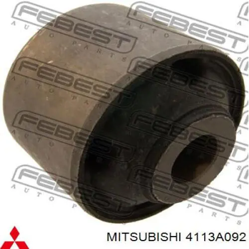 Важіль/тяга задньої підвіски подовжній нижній, правий Mitsubishi Pajero SPORT (KH) (Міцубісі Паджеро)