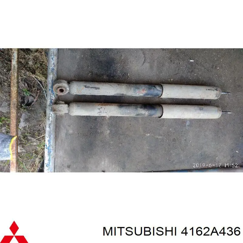 Купити 4162A436 Mitsubishi Стійка амортизатора задня