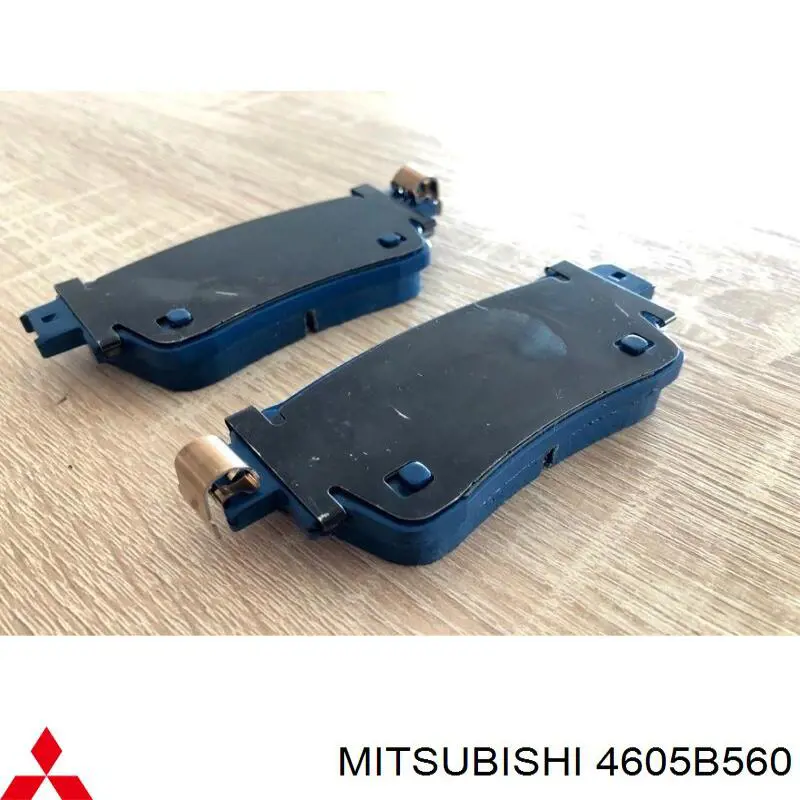 Колодки гальмові задні, дискові 4605B560 Mitsubishi