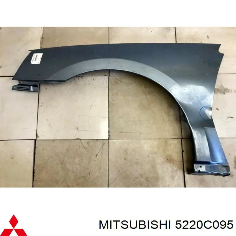 Переднє ліве крило на Mitsubishi Galant IX DJ, DM