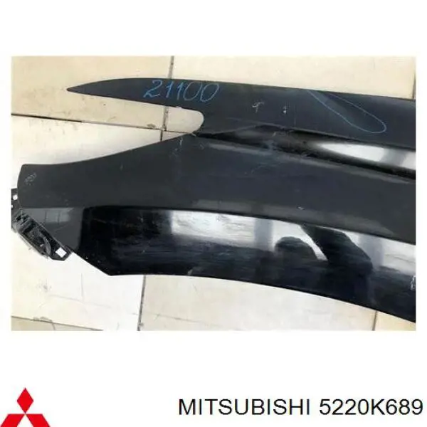 5220K689 Mitsubishi Переднє ліве крило