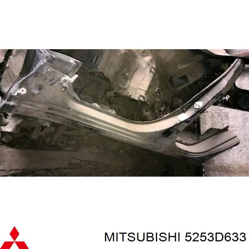 Купити 5253D633 Mitsubishi Поріг зовнішній лівий
