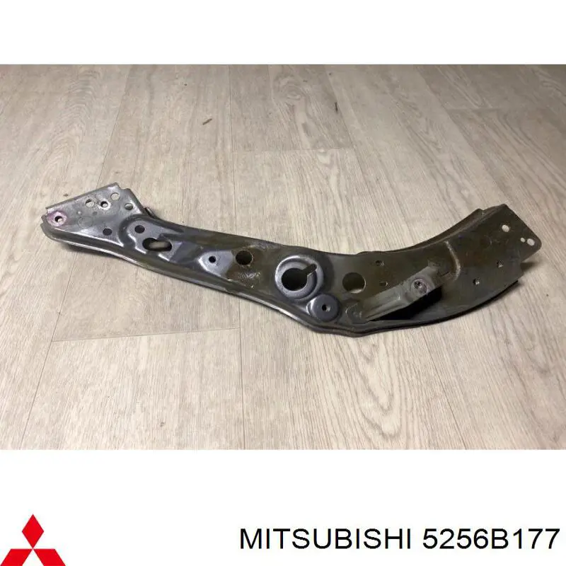 Купити 5256B177 Mitsubishi Супорт радіатора лівий/монтажна панель кріплення фар