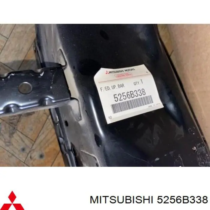 5256B338 Mitsubishi супорт радіатора верхній/монтажна панель кріплення фар