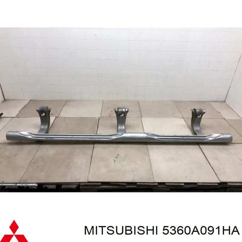 5360A091HA Mitsubishi Накладка на поріг ліва