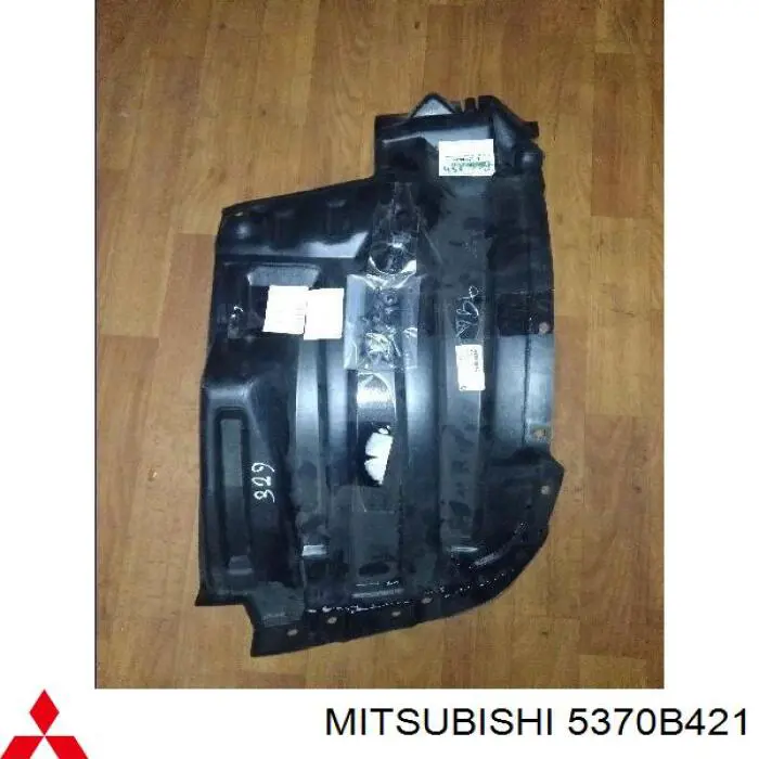 Підкрилок переднього крила, лівий передній Mitsubishi 5370B421 ціна, від 12.83 USD
