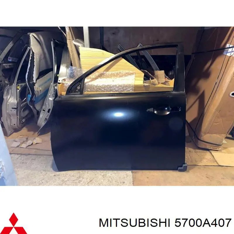 Дверь передня ліва на Mitsubishi Pajero SPORT II KH