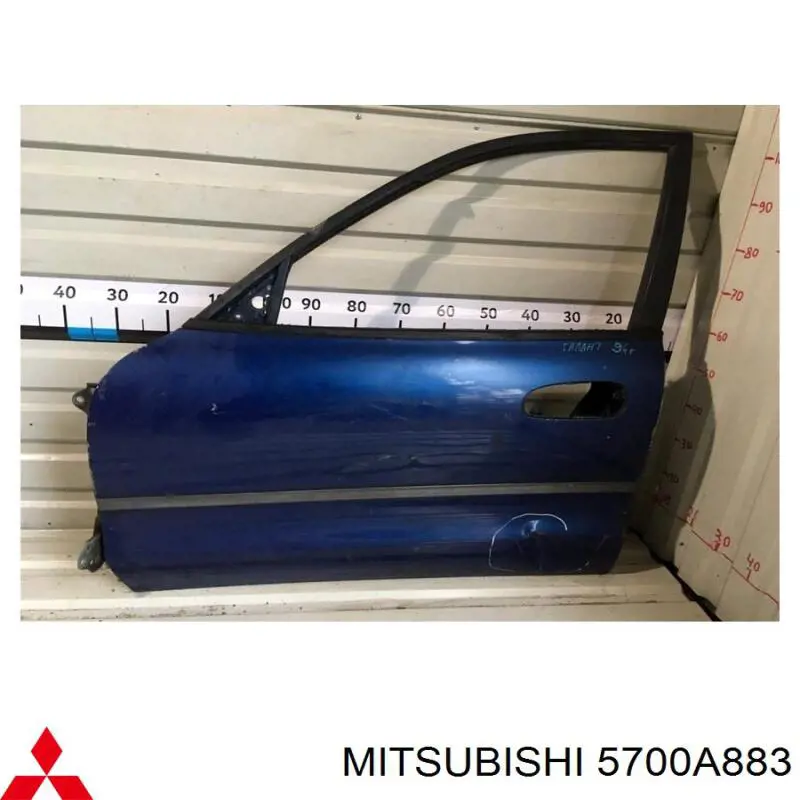 Двері передні, ліві Mitsubishi 5700A883 ціна, від 224.08 USD