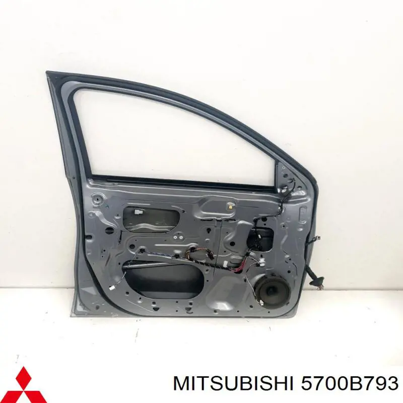 Двері передні, ліві Q-fix Q3760599 ціна, від 278.21 USD