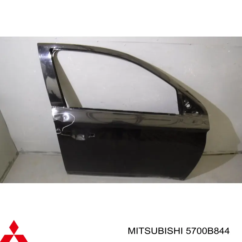 Купити 5700B844 Mitsubishi Двері праві передні
