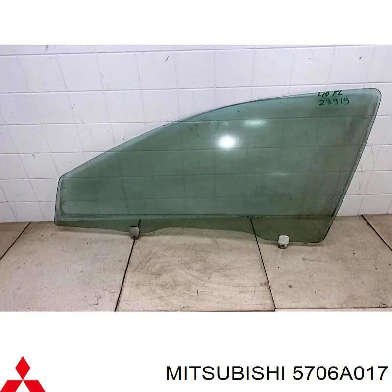 Скло передніх дверей, лівих Mitsubishi 5706A017 ціна, від 27.87 USD