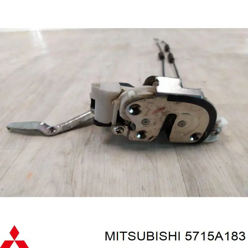 Замок передньої двері, лівої Mitsubishi 5715A183 ціна, від 38.76 USD