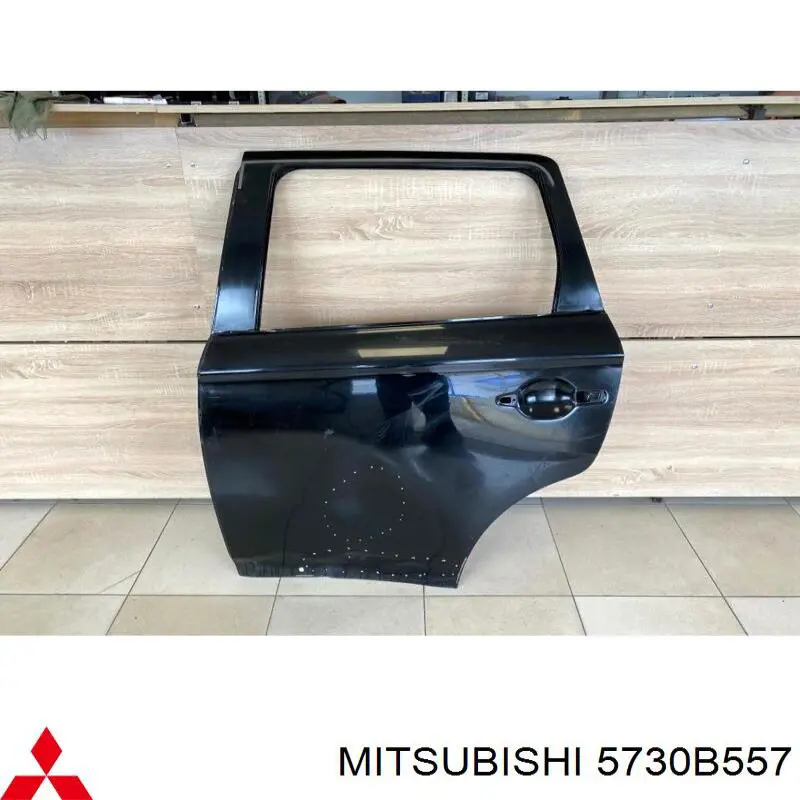 Купити 5730B557 Mitsubishi Двері задні, ліві