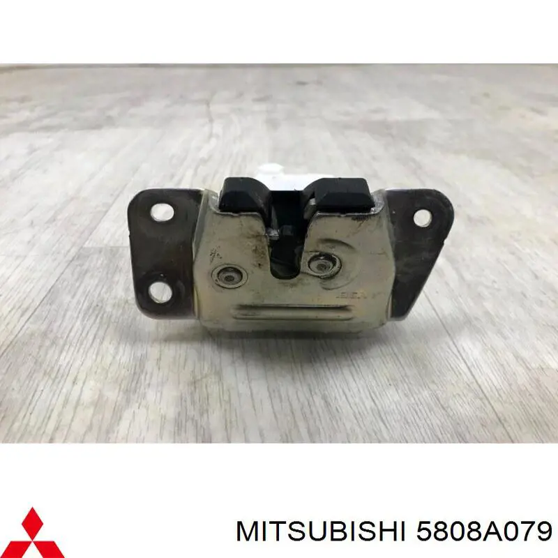 Замок багажника Q3760294 Q-fix