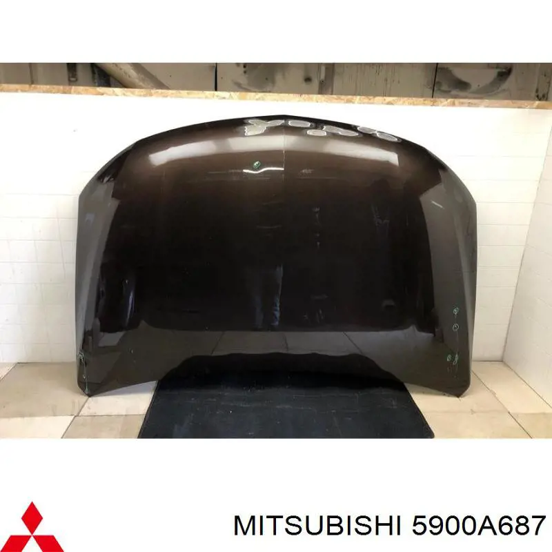 5900A687 Mitsubishi капот