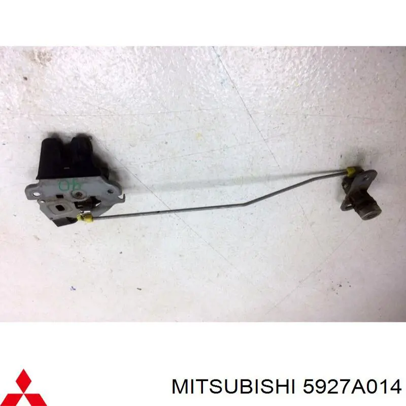 Замок дверей багажника Mitsubishi 5927A014 ціна, від 11.40 USD