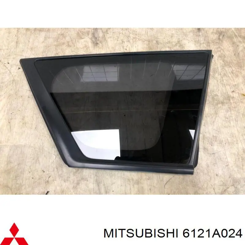 Скло багажного відсіку, праве Mitsubishi 6121A024 ціна, від 40.32 USD