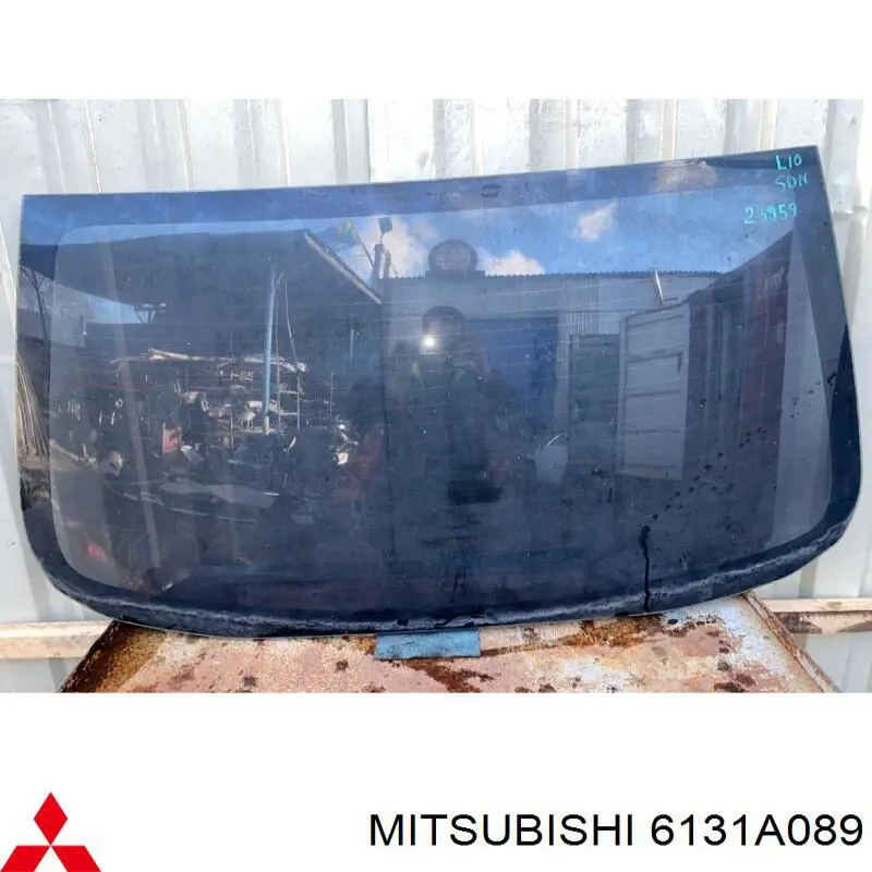 6131A089 Mitsubishi скло заднє