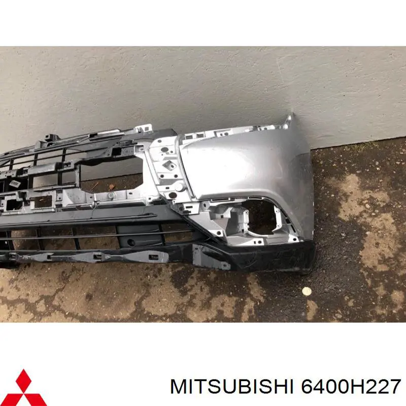 Купити 6400H227 Mitsubishi Буфер (бампер) передній