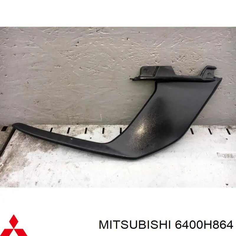 Накладка бампера переднього, права Mitsubishi ASX (GA) (Міцубісі Асх)
