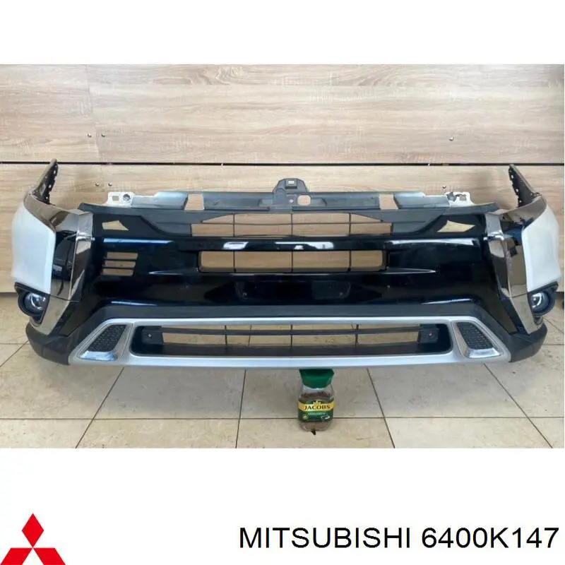Бампер передній Mitsubishi 6400K147