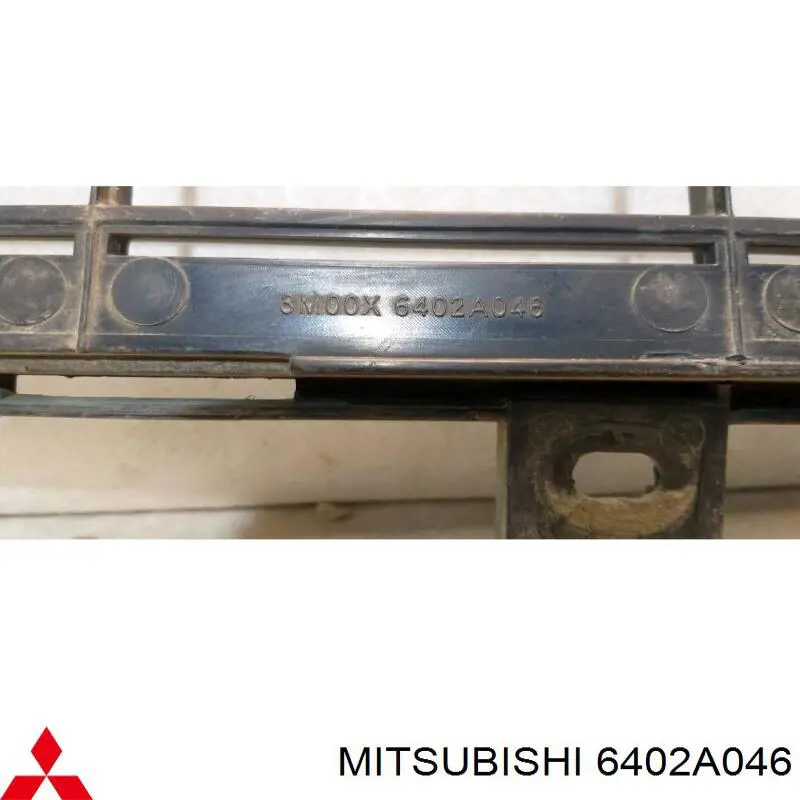 6402A046 Mitsubishi